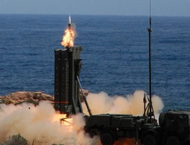 Mετά την Ρωσία και το ΝΑΤΟ πουλάει στην Τουρκία α/α μακρού βεληνεκούς - «Ασφυξία» για την ΠΑ
